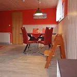 Ferien Unterm Reetdach Bis Zu 6 Personen Apartman