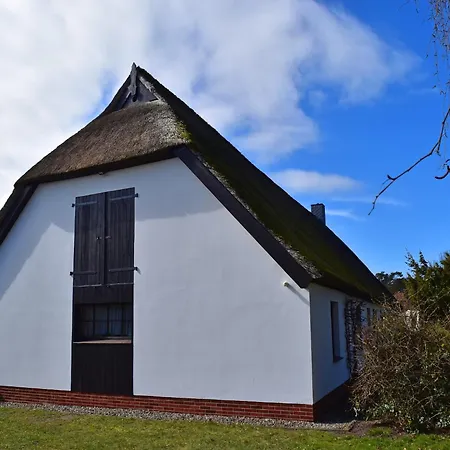 Ferien Unterm Reetdach Bis Zu 6 Personen شقة *