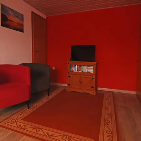 شقة Ferien Unterm Reetdach Bis Zu 6 Personen *