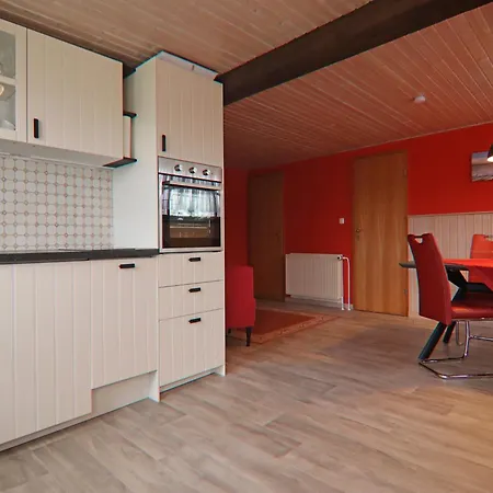 Ferien Unterm Reetdach Bis Zu 6 Personen *