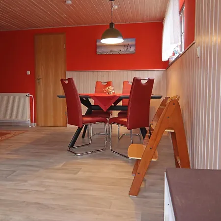 Ferien Unterm Reetdach Bis Zu 6 Personen شقة