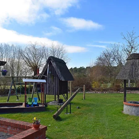 Ferien Unterm Reetdach Bis Zu 6 Personen شقة *