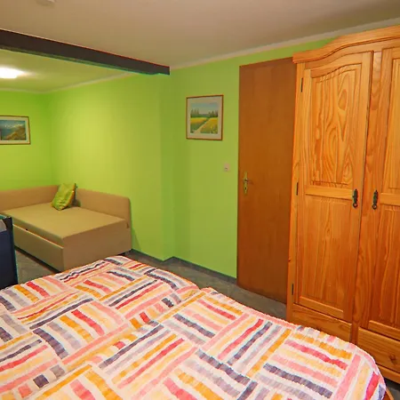 Ferien Unterm Reetdach Bis Zu 6 Personen